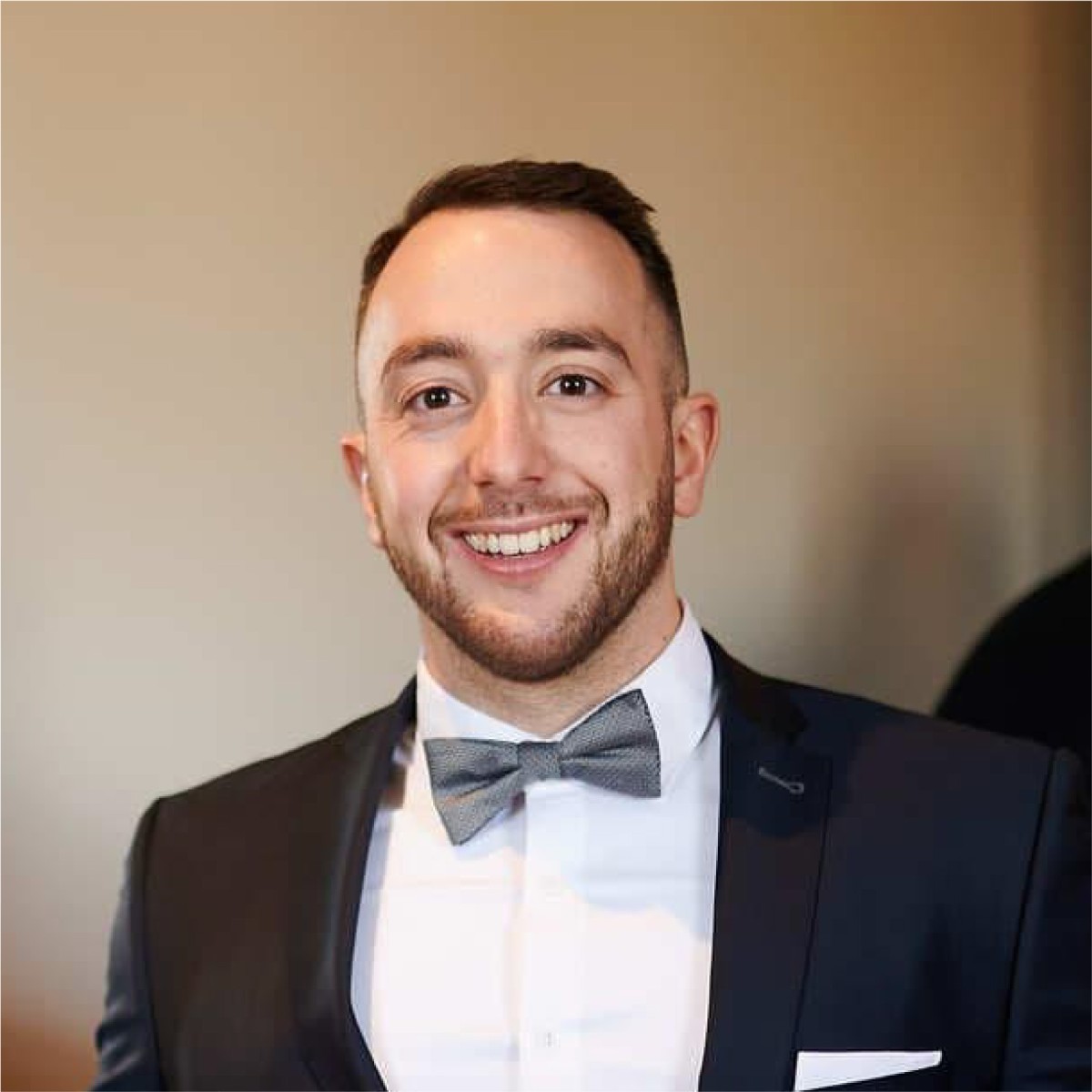 Dr.  Mikail Levasseur